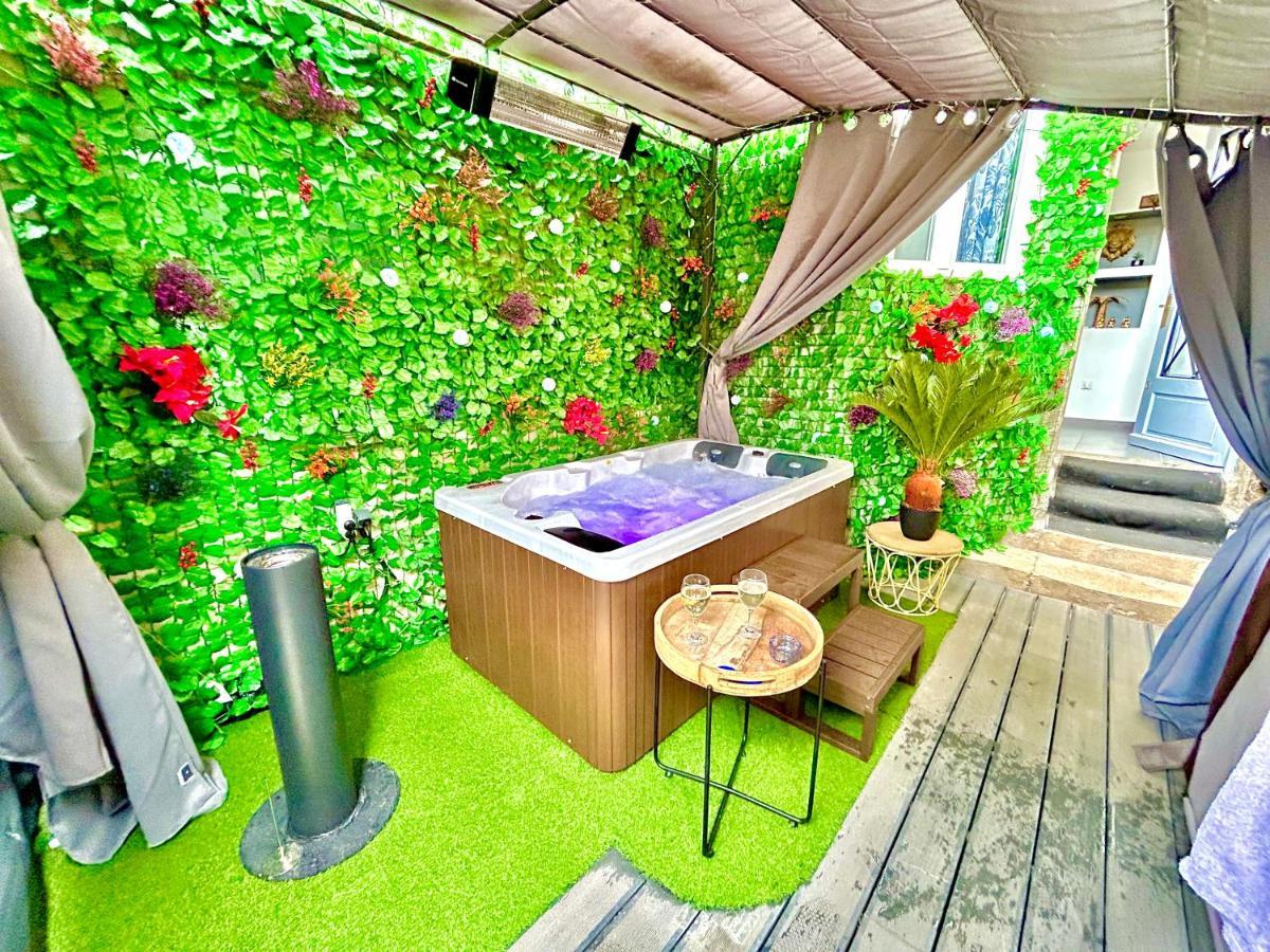 La Lover'S Jungle Pont-Sur-Yonne 외부 사진